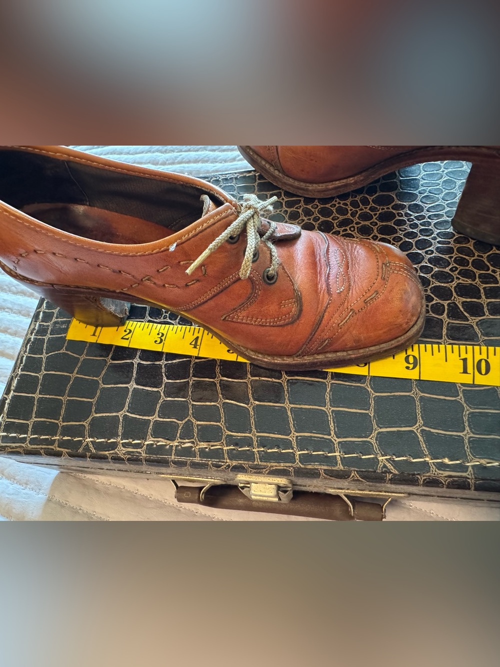 Vintage Buskens Women’s Brown Leather Lace-Up Heeled Oxfords - Picture 6 of 10